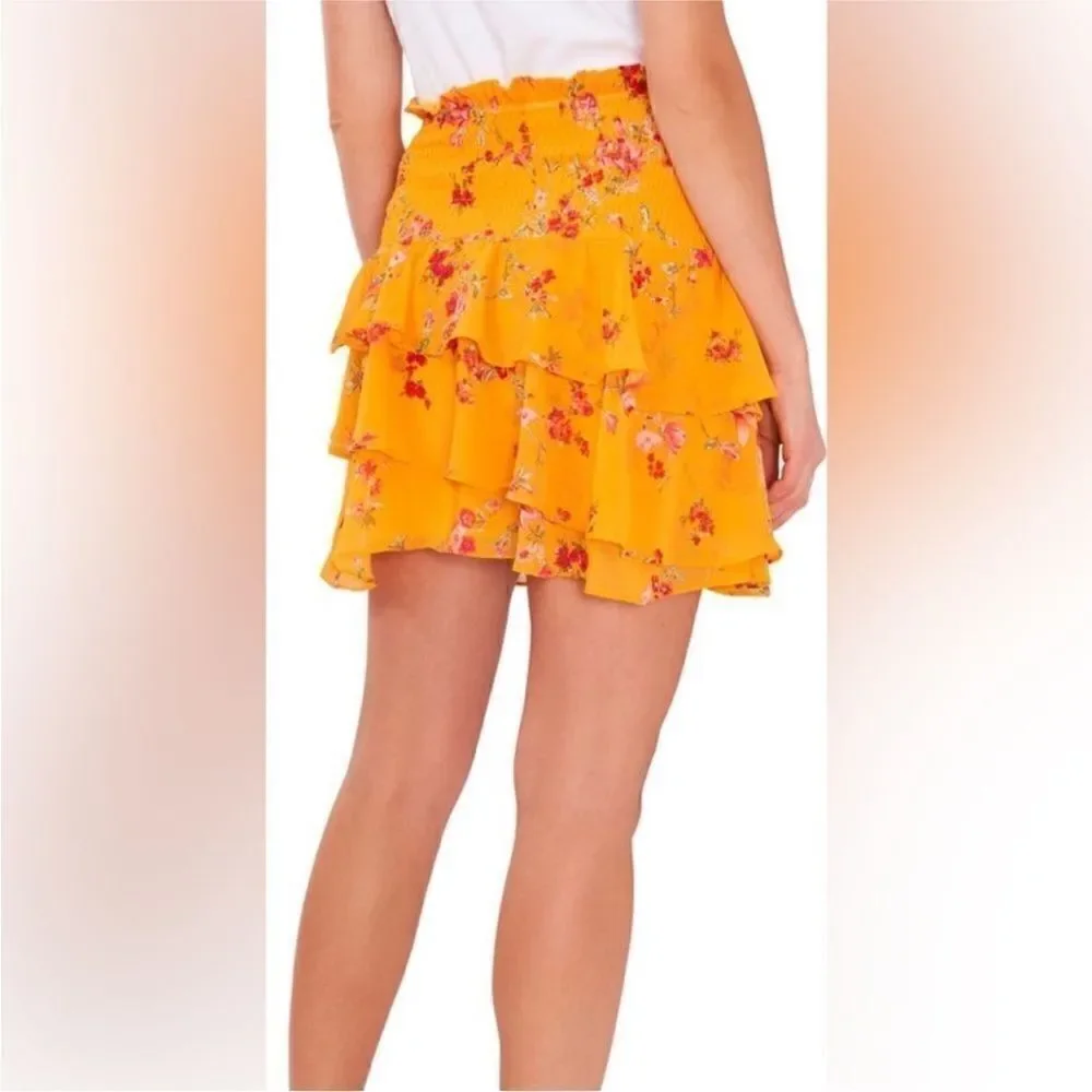 1. State NWT Floral Print Smocked Waist Miniskirt in Rose Vines Size Small